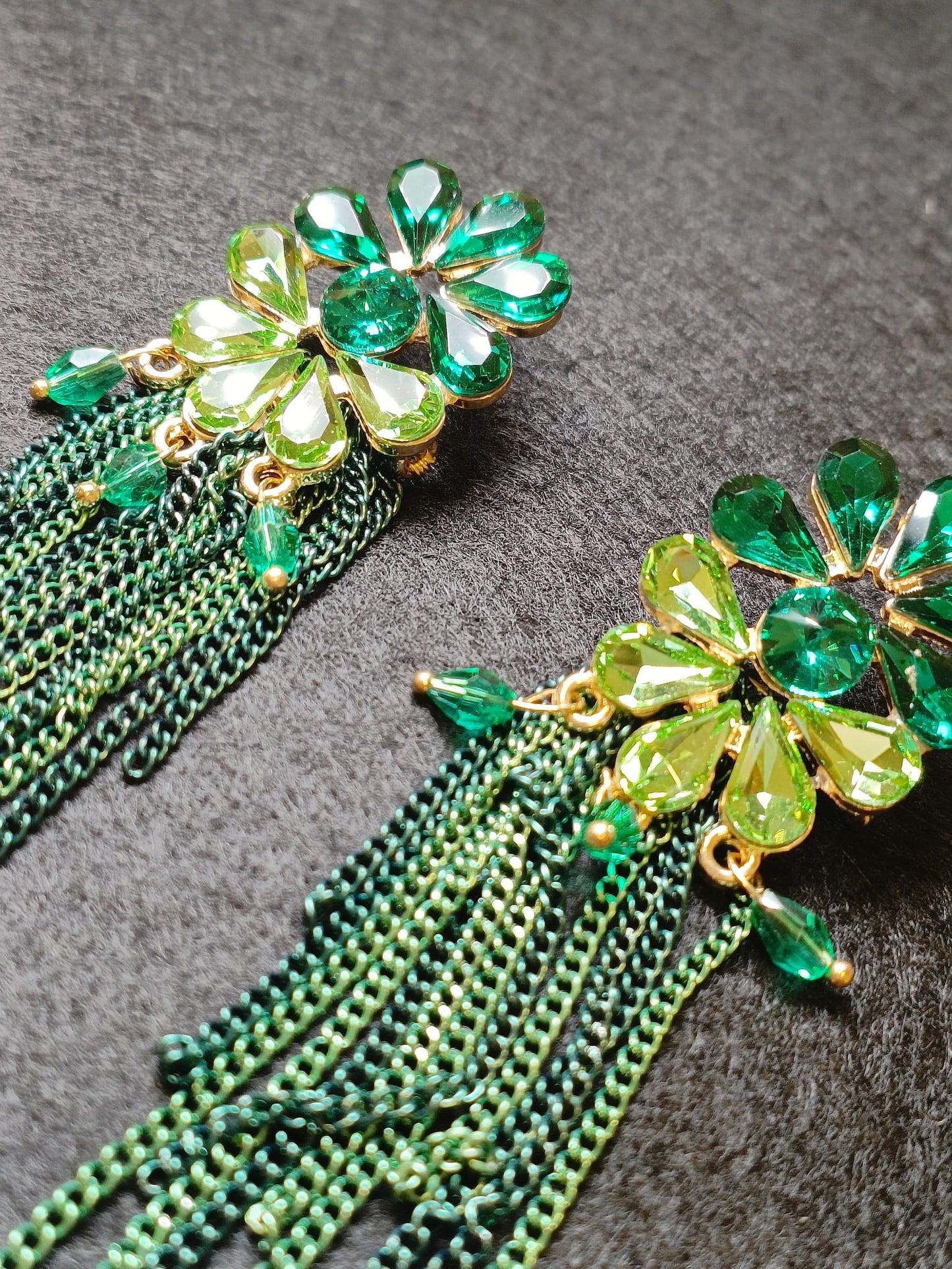 Orecchini Pendenti Sfumature di Verde