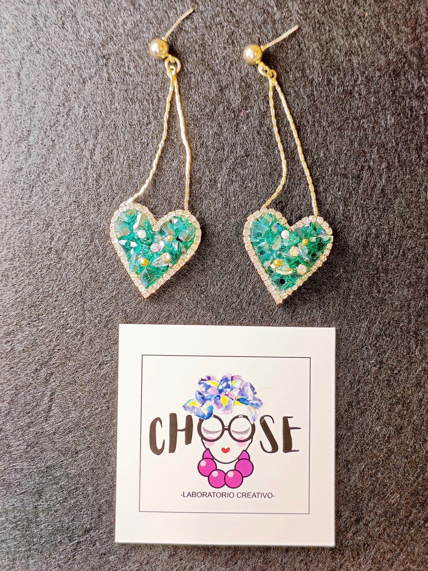 Orecchini Pendenti Cuori Verdi Perline