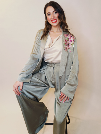 Completo ramo di ciliegio in cristalli