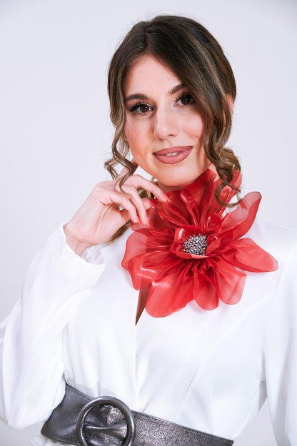 Giacca Bianca con fiore Rosso