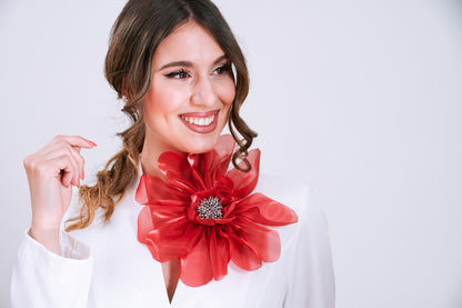 Giacca Bianca con fiore Rosso