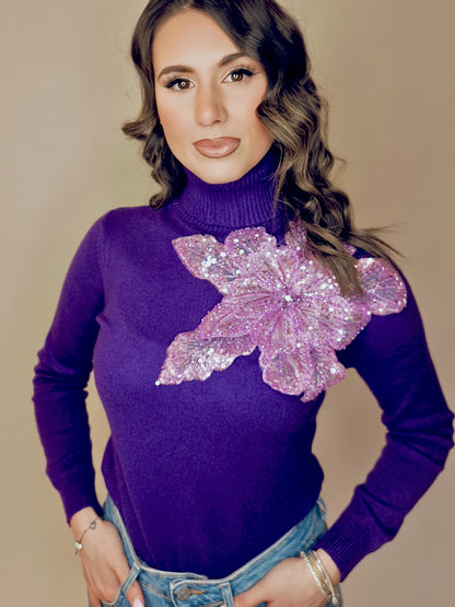 Maglioncino Dolcevita fiore tridimensionale