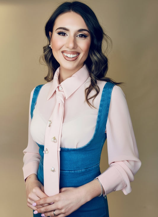 Camicia con cravatta gioiello