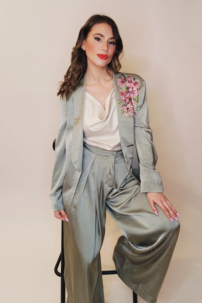 Completo ramo di ciliegio in cristalli