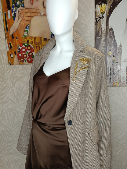 Giacca tessuto diagonale con spilla