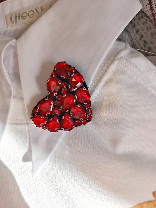 Colletto finto con CUORE