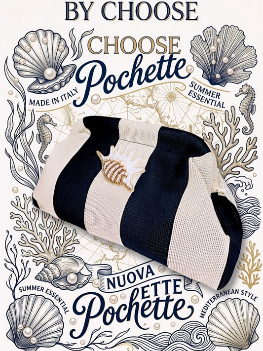 Pochette Clutch a Righe con Dettaglio Conchiglia Gioiello
